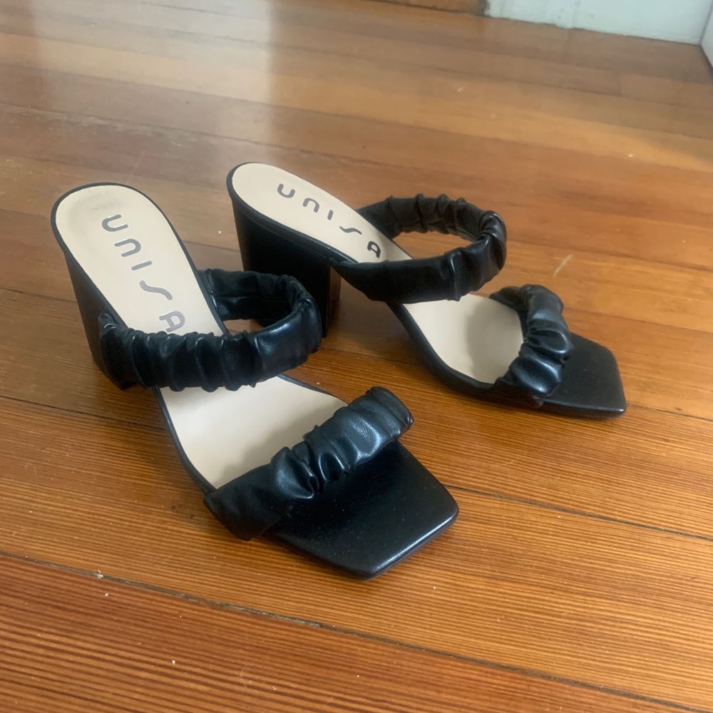 Square Toe Heels